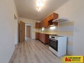 Znojmo - Konice, pronájem bytu 3+1, 65 m2, nezařízený - byt, cena 13000 CZK / objekt / měsíc, nabízí