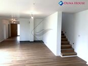 Prodej RD 5+kk, 174 m2, Unhošť., cena 15603000 CZK / objekt, nabízí 