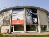 Pronájem atypického obchodního prostoru 130m2, Bezručova, Chomutov , cena 12500 CZK / objekt / měsíc, nabízí