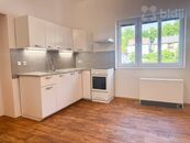 Byt, 2+1, pronájem, Boženy Němcové, Benešov nad Ploučnicí, Děčín, cena 12800 CZK / objekt / měsíc, nabízí