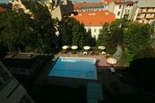 Pronájem zařízené garsonky s balkonem, Praha 2 - Vinohrady, cena 1300 EUR / objekt / měsíc, nabízí 