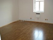 Pronájem bytu, 1+1, 36 m2, OV, ul. Masarykova, UL., cena 6500 CZK / objekt / měsíc, nabízí 