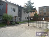 Pronájem atypického bytu 3+kk, 92m2, 2.p., sklep, vyhrazené parkování, Barákova ul., Olomouc