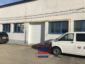 Pronájem vytápěné haly o velikosti 317, ulice Hlinská České Budějovice, cena 133 CZK / m2 / měsíc, nabízí