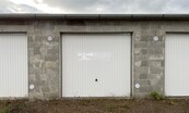 Pronájem garáže 18 m2 s elektřinou - Luštěnice Zelená, cena 3000 CZK / objekt / měsíc, nabízí 