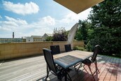Pronájem bytu s terasou: Praha 5- Smíchov, Holečkova, cena 60000 CZK / objekt / měsíc, nabízí 