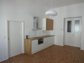 3+kk, 72 m2, 5 p., OV, po rekonstrukci, ul. Kodaňská, Praha 10 - Vršovice, cena 23000 CZK / objekt / měsíc, nabízí 