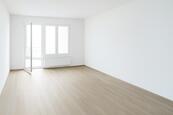 Nabízíme k pronájmu moderní atelier v Horních Měcholupech, cena 15000 CZK / objekt / měsíc, nabízí