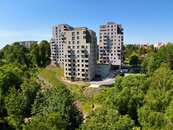 Pronájem bytu 3kk s balkonem a krytým parkovacím stáním - Liberec - Staré Pavlovice, ul. Polní, cena 20990 CZK / objekt / měsíc, nabízí