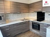 Pronájem bytu 3+1 82 m2 Na růžovém poli, Kladno, cena 25000 CZK / objekt / měsíc, nabízí 