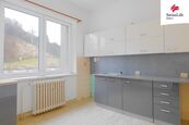 Prodej bytu 2+1 57 m2 Spojenců, Úpice, cena 1960000 CZK / objekt, nabízí 