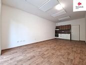 Pronájem bytu 1+kk 33 m2, Třešť, cena 9000 CZK / objekt / měsíc, nabízí Swiss Life Select Reality