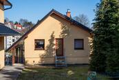 Pronájem rodinného domu, cena 15000 CZK / objekt / měsíc, nabízí Realitní kancelář CENTRUM s.r.o.