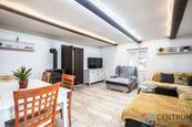 Prodej rodinného domu 250 m2, pozemek 1206 m2, cena 9300000 CZK / objekt, nabízí