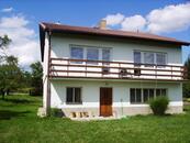 Pronájem bytu 3+1 s balkonem a zahradou v rodinném domě Dolní Hořice u Chýnova, cena 14500 CZK / objekt / měsíc, nabízí