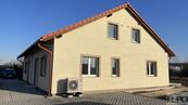 K prodeji novostavba domu 5+kk, 128m2, pozemek cca 450m2, ul. Spojovací, Úžice- Postřižín., cena cena v RK, nabízí