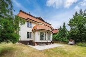 Velkorysá moderní vila 10+1+kk, 510 m2, dvojgaráž, zahrada, Praha 7-Troja, cena 120000 CZK / objekt, nabízí Faraon Reality, s.r.o.