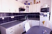 Prostorný byt 3+1 k rekonstrukci, Horní Kruty, okres Kolín, cena 2900000 CZK / objekt, nabízí