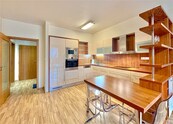 Pronájem bytu 2+kk/T/G, Praha 5 Smíchov - Na Zatlance, cena 24000 CZK / objekt / měsíc, nabízí