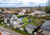 Prodej moderního rodinného domu 4+kk s terasou a zahradou, Sojovice, ul. č.p. 253, celková plocha 1000 m2, cena 10 500 000 CZK, cena 10500000 CZK / objekt, nabízí 