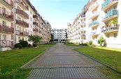 Pronájem bytu, 1+kk/GS, 27m2, Praha 9, Kyje, Lipnická ul., cena 13500 CZK / objekt / měsíc, nabízí