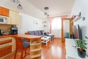 Útulný byt 2+kk, Unhošťská, Hostivice, cena 6000000 CZK / objekt, nabízí