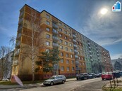 Prodej - Byt 2+1 v Plzni na Skvrňanech, ulice Macháčkova, cena 4490000 CZK / objekt, nabízí