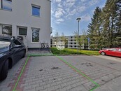 Pronájem privátního parkovacího místa na Královském vršku, Jihlava, cena 1000 CZK / objekt / měsíc, nabízí