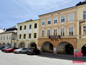 Pronájem dvou kancelářských prostor, 50,2 m2, nám. Míru, Svitavy, cena 6500 CZK / objekt / měsíc, nabízí