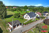 Prodej, prostorný rodinný dům, dvojgaráž, bazén, pozemek, Dolní Čermná, okres Ústí nad Orlicí, cena 12000000 CZK / objekt, nabízí