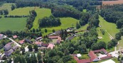 Prodej rodinného domu s pozemkem 47.137 m2 u Benešova, cena 16500000 CZK / objekt, nabízí