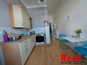 Pronájem, byt 1+1, CP 40m2, ul. Osadní, Praha - Holešovice, cena 18000 CZK / objekt / měsíc, nabízí 