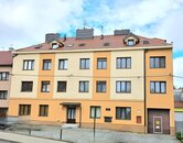 Pronájem mezonetového bytu 2+kk, 46m2, cena 9800 CZK / objekt / měsíc, nabízí 