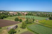 Prodej stavebního pozemku o velikosti 2005 m2, cena 3150000 CZK / objekt, nabízí