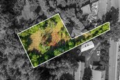 Prodej stavebního pozemku o velikosti 2005 m2, cena 2850000 CZK / objekt, nabízí