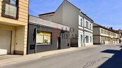 Pronájem obchodních prostor centrum Uherské Hradiště, cena 20000 CZK / objekt / měsíc, nabízí