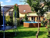 Prodej RD 6+kk 213 m2, na pozemku 287 m2, cena 12900000 CZK / objekt, nabízí