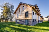 Apartmán 1+kk v první řadě u vody - MALÉ LIPNO, cena 4390000 CZK / objekt, nabízí 