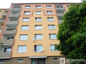 Prodej byty 2+1, 60 m2 po rekonstrukci- Chomutov, cena 1070000 CZK / objekt, nabízí 