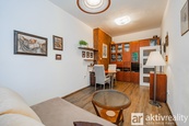 Prodej nebytového prostoru 1+1, 36,6 m2, Vykáňská, Praha, Strašnice, cena 4890000 CZK / objekt, nabízí
