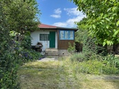 Prodej chaty na Praze 10 ve Strašnicích, výměra 19 m2, zahrada 254 m2., cena 1990000 CZK / objekt, nabízí