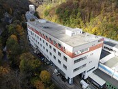 Pronájem kanceláře, 40 m2 350 m2, v areálu Adast Adamov, cena 3 EUR / m2 / měsíc, nabízí
