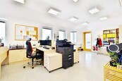 Pronájem pěkných kanceláří, 72 m2 - Brno - Husovice, ul. Dukelská Třída 69, cena 20500 CZK / objekt / měsíc, nabízí 
