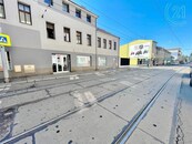 Pronájem pěkných kanceláří, 144 m2 Brno Husovice, ul. Dukelská Třída 69, cena 39000 CZK / objekt / měsíc, nabízí