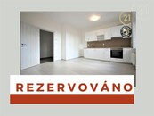 Pronájem útulného bytu 1+kk Troubsko-Veselka 1+kk, 29 m2 s parkovacím stáním, cena 11000 CZK / objekt / měsíc, nabízí 