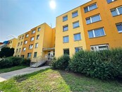 Nabízíme k pronájmu prostorný byt 4+1 na krásné adrese - ulice Hájkova 9, Brno-Líšeň, cena 22000 CZK / objekt / měsíc, nabízí