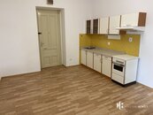 Pronájem bytu 1+kk, 26 m2, Orelská, Praha 10 - Vršovice, cena 13000 CZK / objekt / měsíc, nabízí KINYK Trust s.r.o