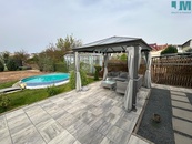 Prodej krásného bytu 3+kk, 84 m2 - fotovoltaická elektrárna, tepelné čerpadlo, vlastní studna, klimatizace a rekuperace - Brno-Tuřany, cena 10050000 CZK / objekt, nabízí