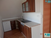 Pronájem Bytu 1 + KK, 45 m2 - Bobrová, cena 6500 CZK / objekt / měsíc, nabízí 