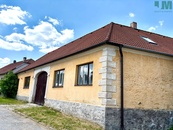 Prodej zemědělská usedlost, 5553 m2 - Budišov, cena 24000500 CZK / objekt, nabízí